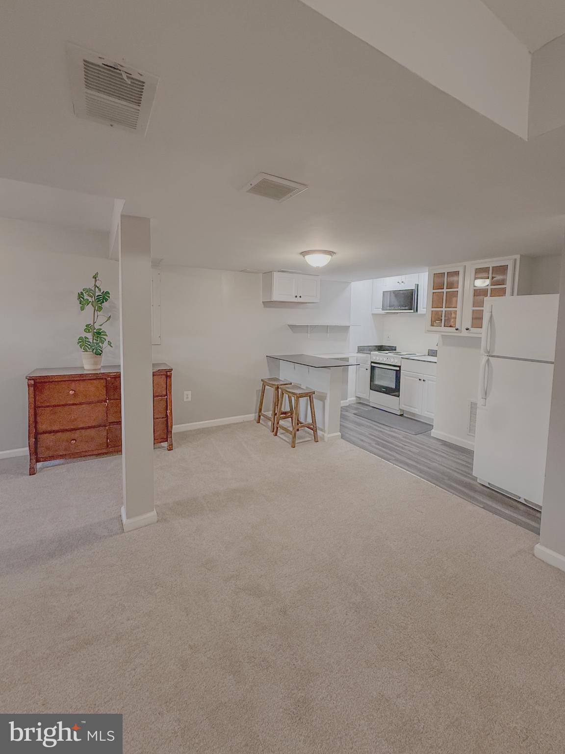 107 APPLETREE DRIVE NE