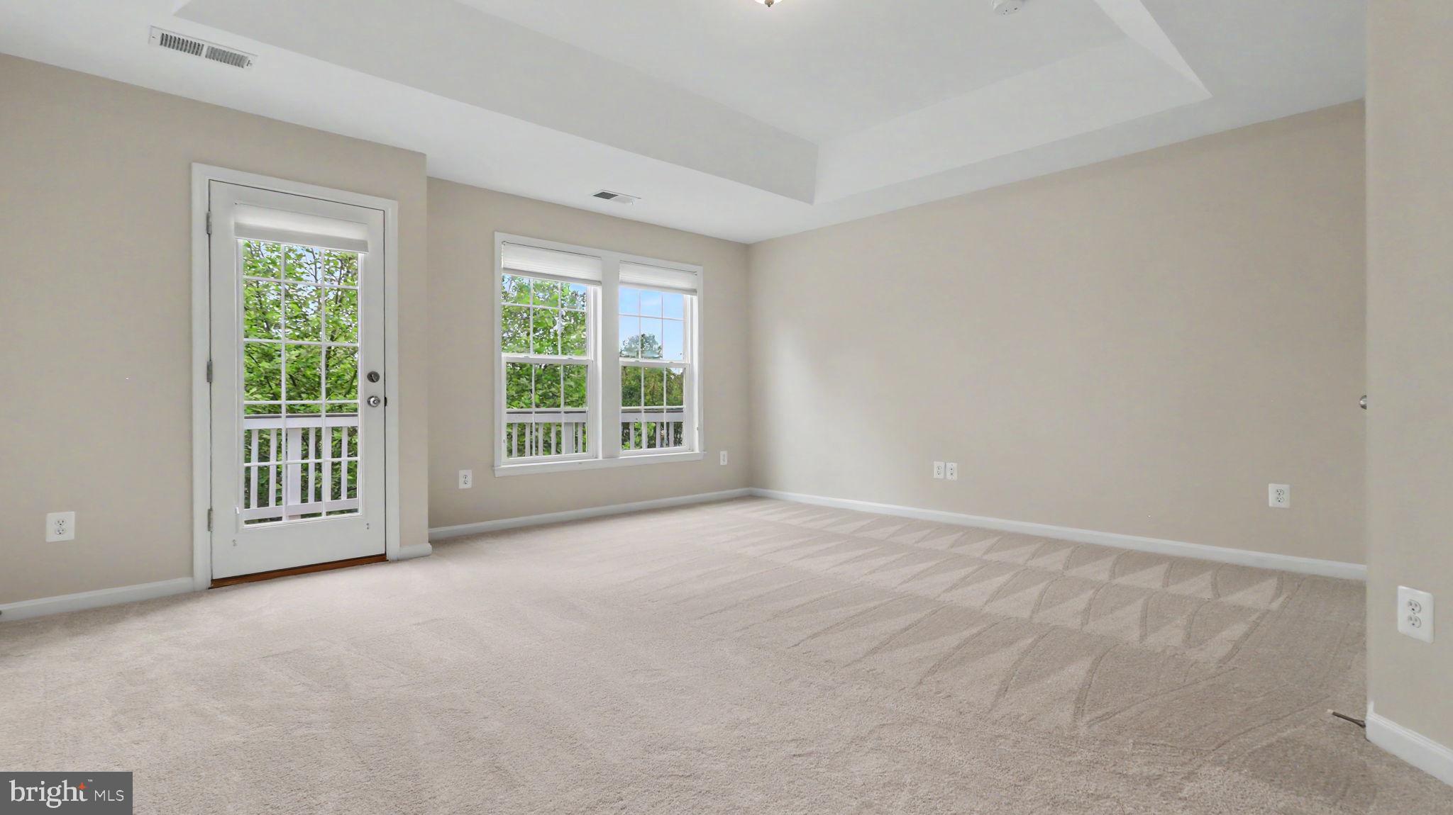 42371 TRELLIS SQUARE