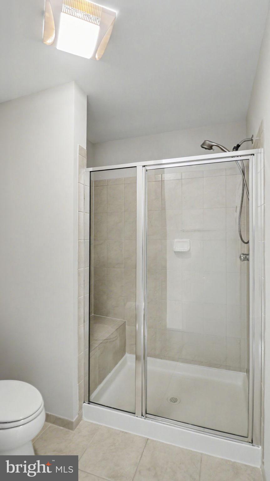 42371 TRELLIS SQUARE