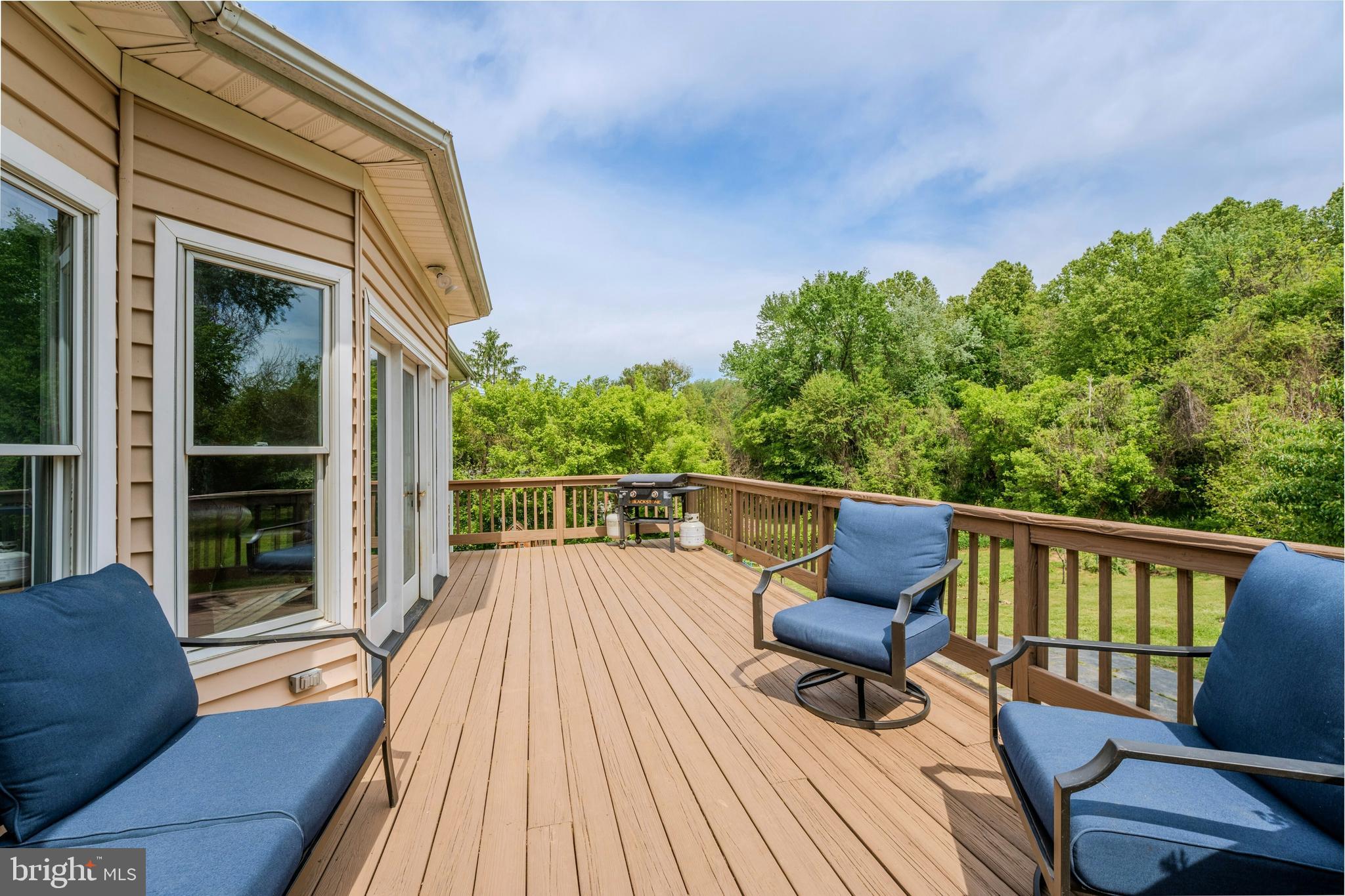 11404 RUSSELL ROAD