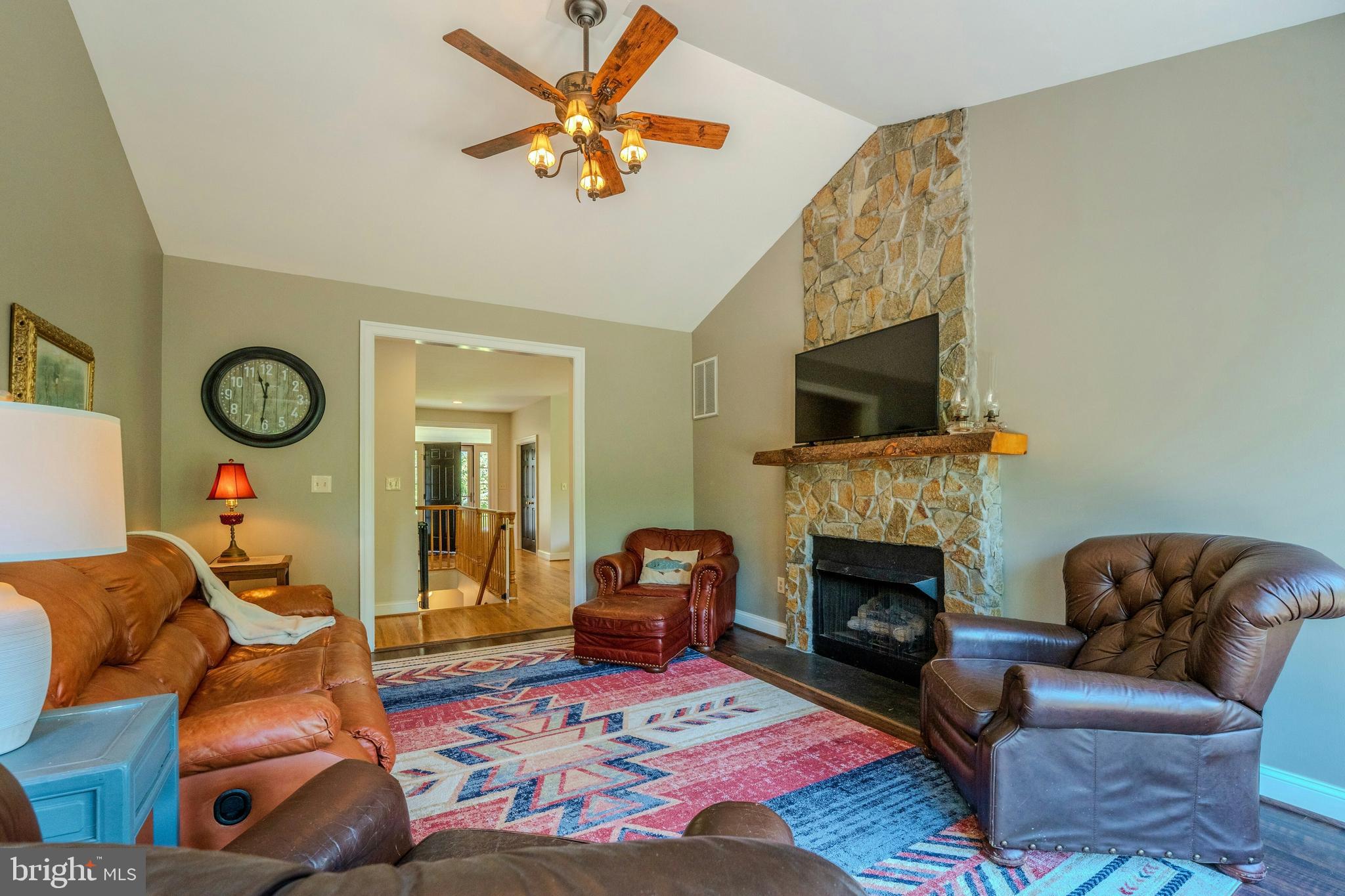 11404 RUSSELL ROAD