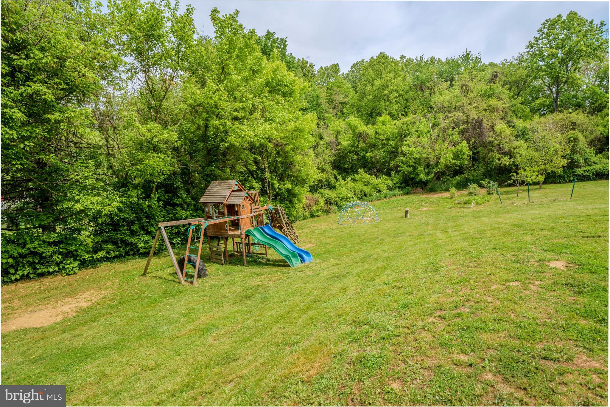 11404 RUSSELL ROAD