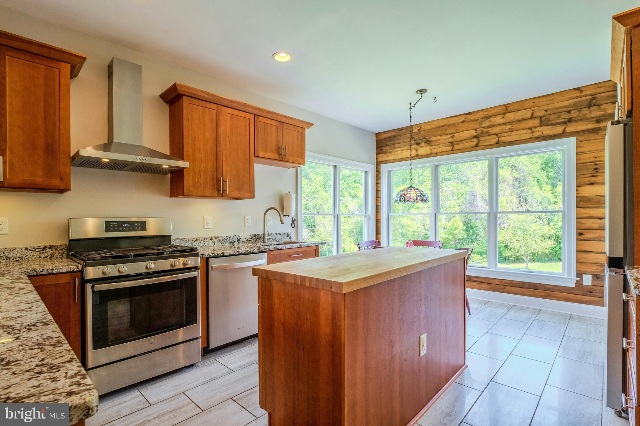 11404 RUSSELL ROAD