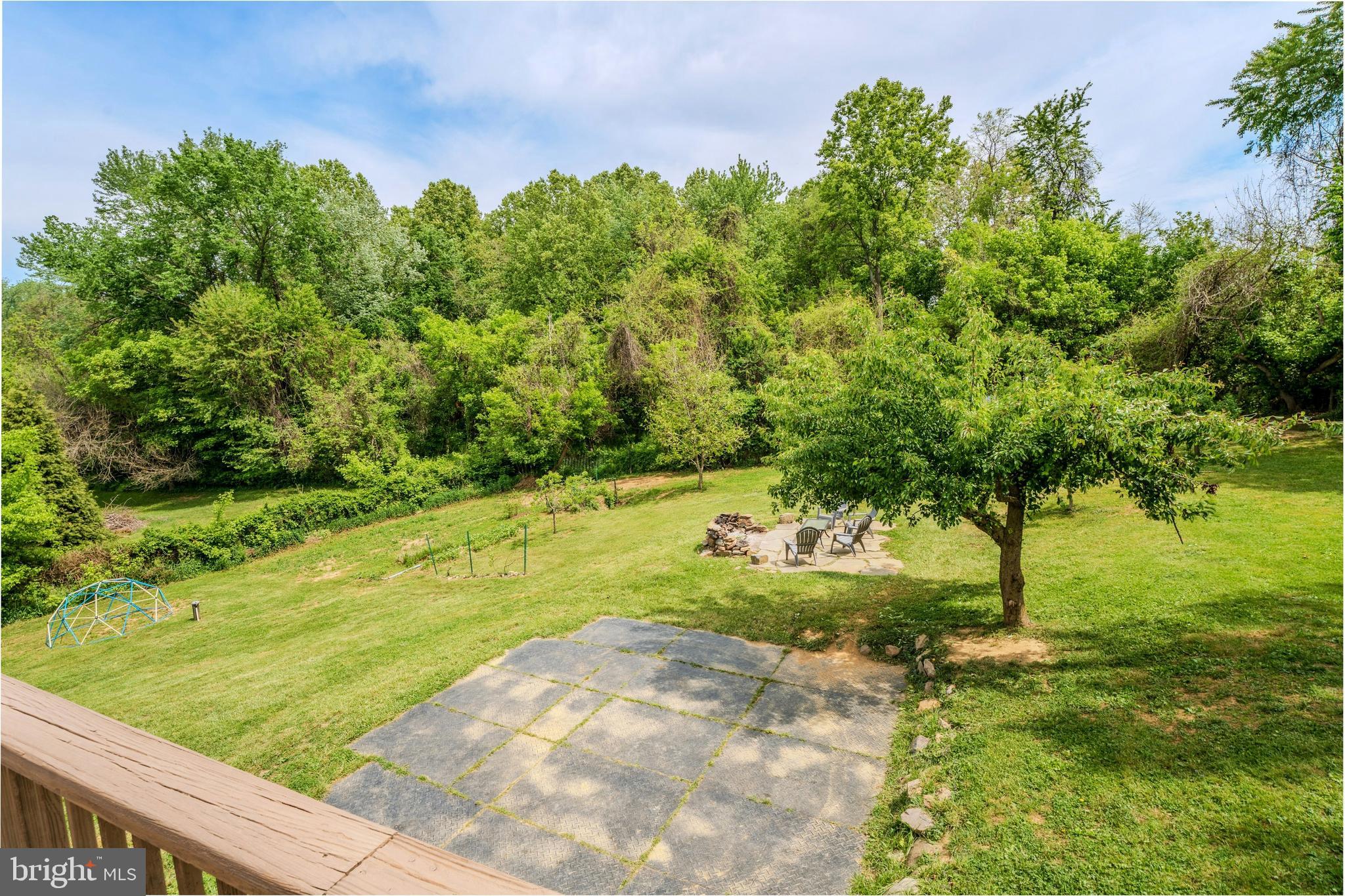 11404 RUSSELL ROAD