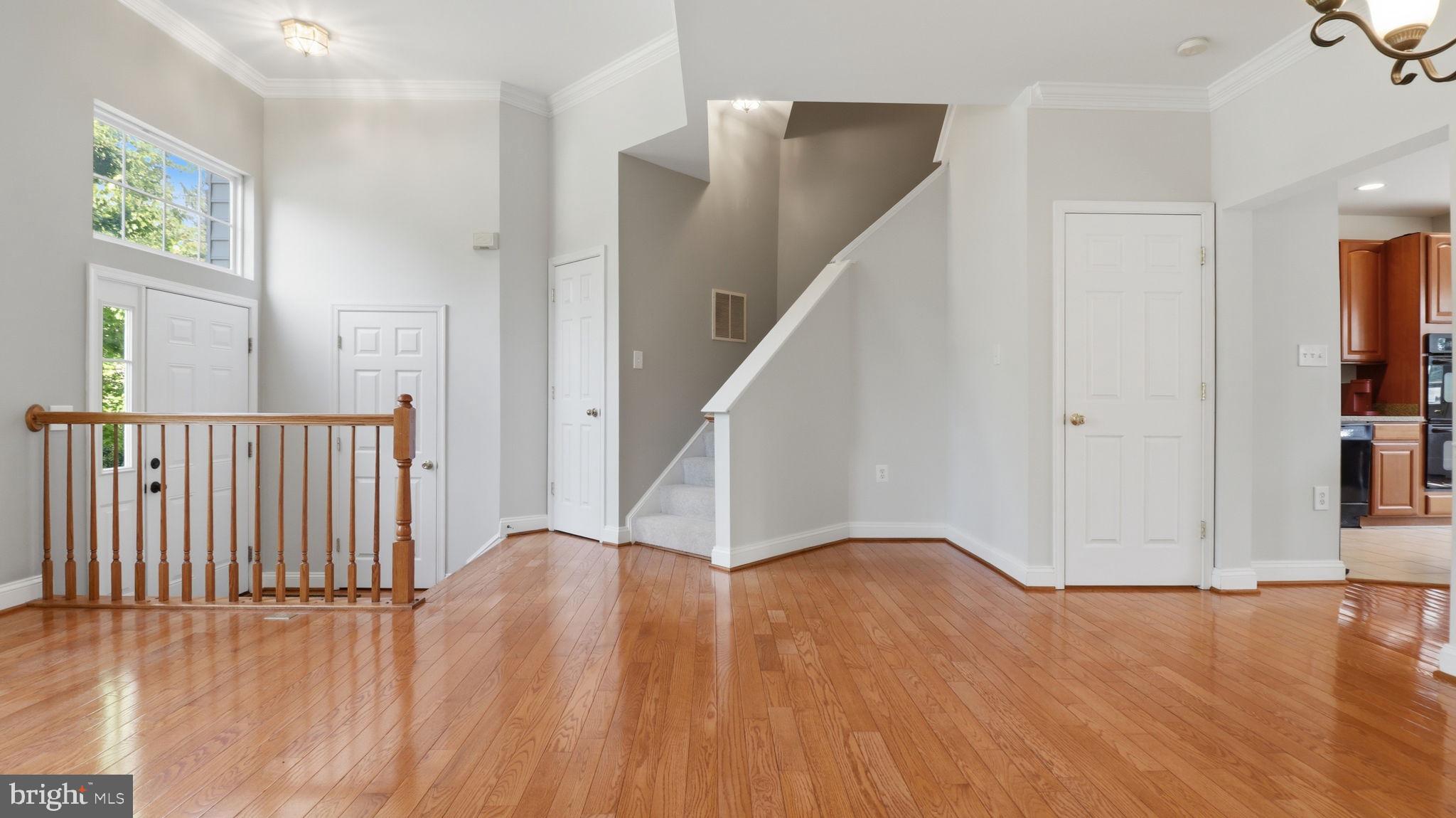 406 LEEDS RIDGE COURT