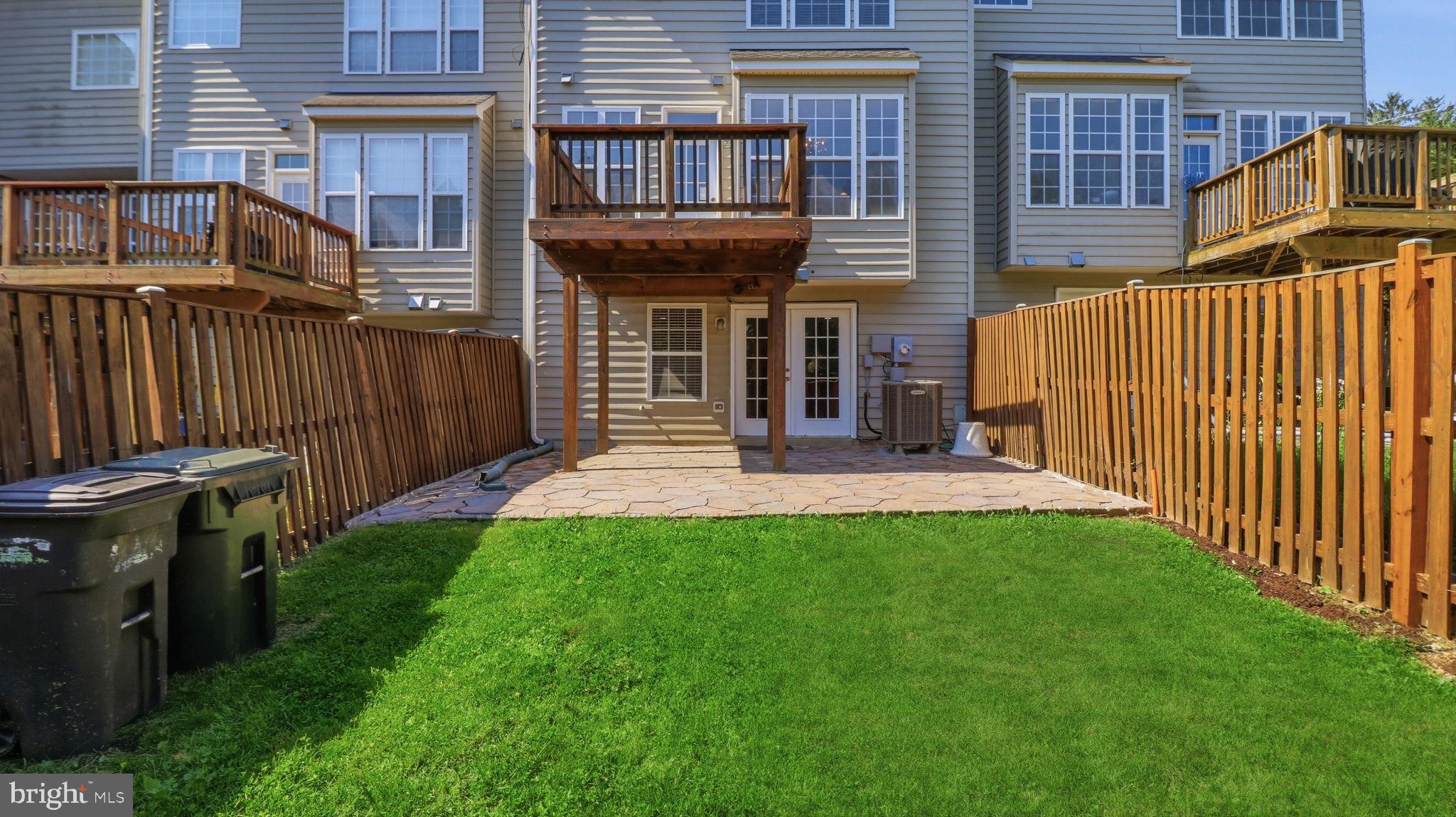 406 LEEDS RIDGE COURT