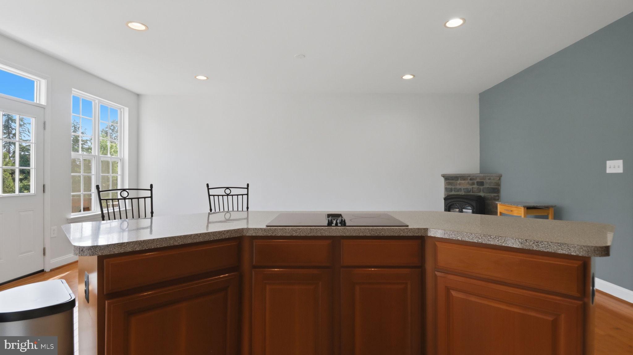 406 LEEDS RIDGE COURT