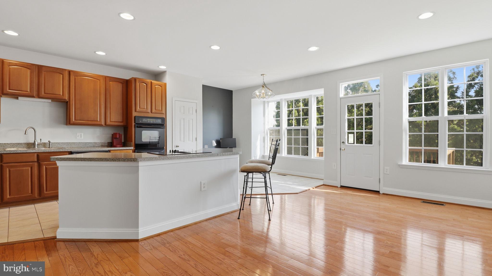406 LEEDS RIDGE COURT