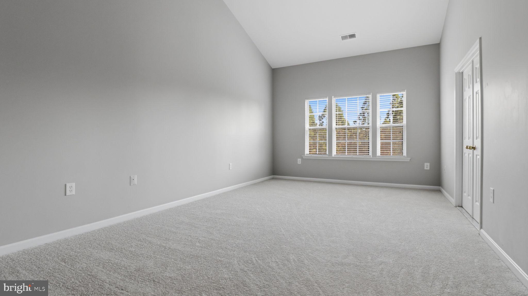406 LEEDS RIDGE COURT