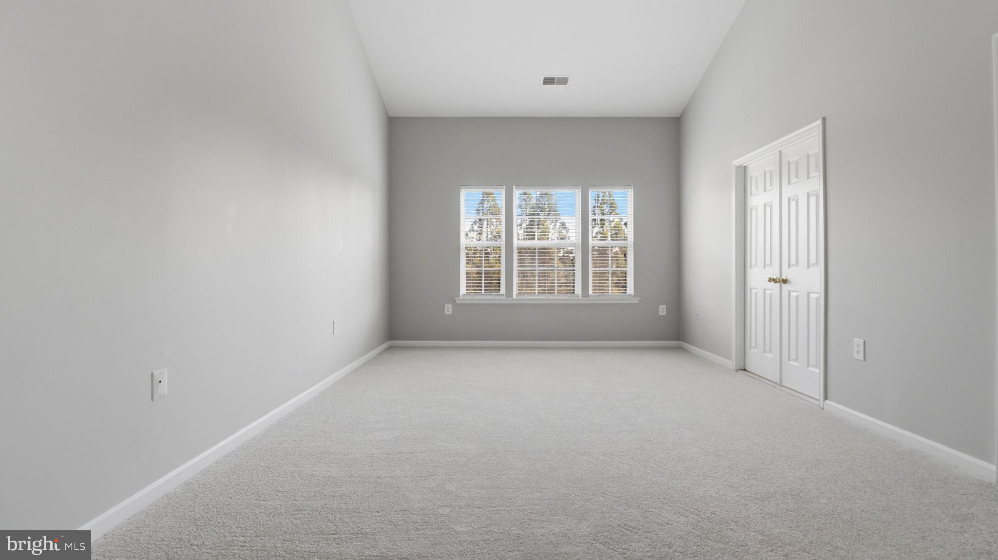 406 LEEDS RIDGE COURT