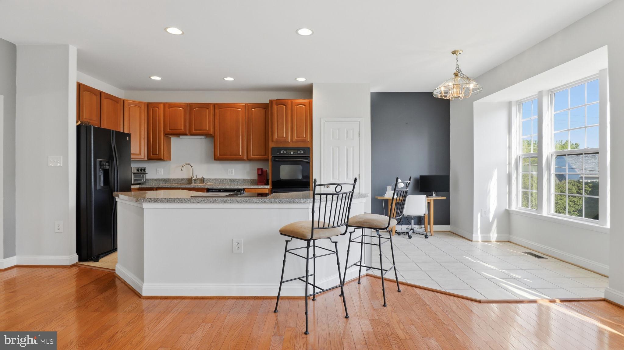 406 LEEDS RIDGE COURT