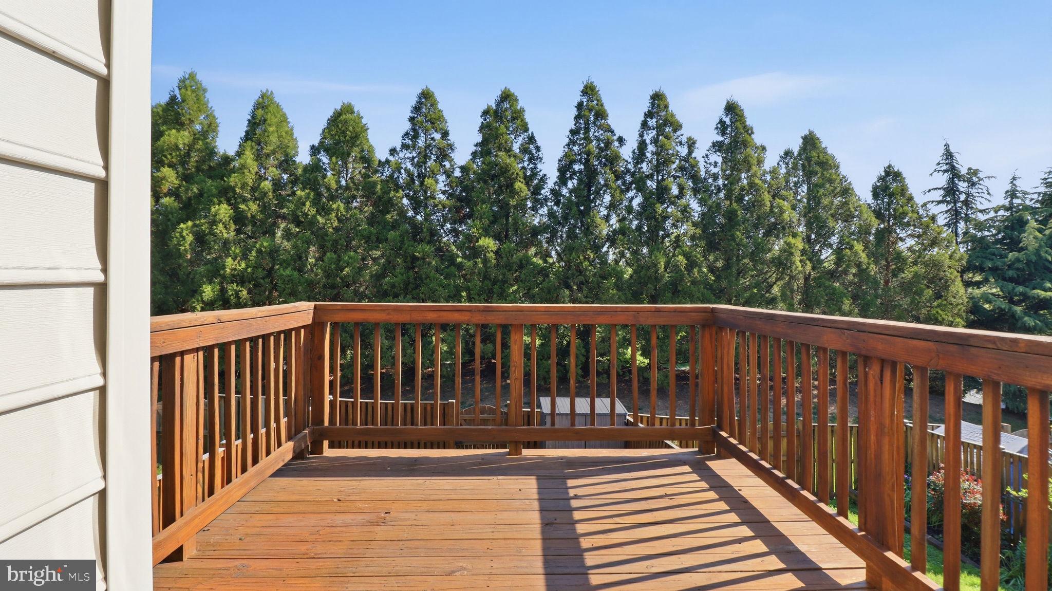 406 LEEDS RIDGE COURT