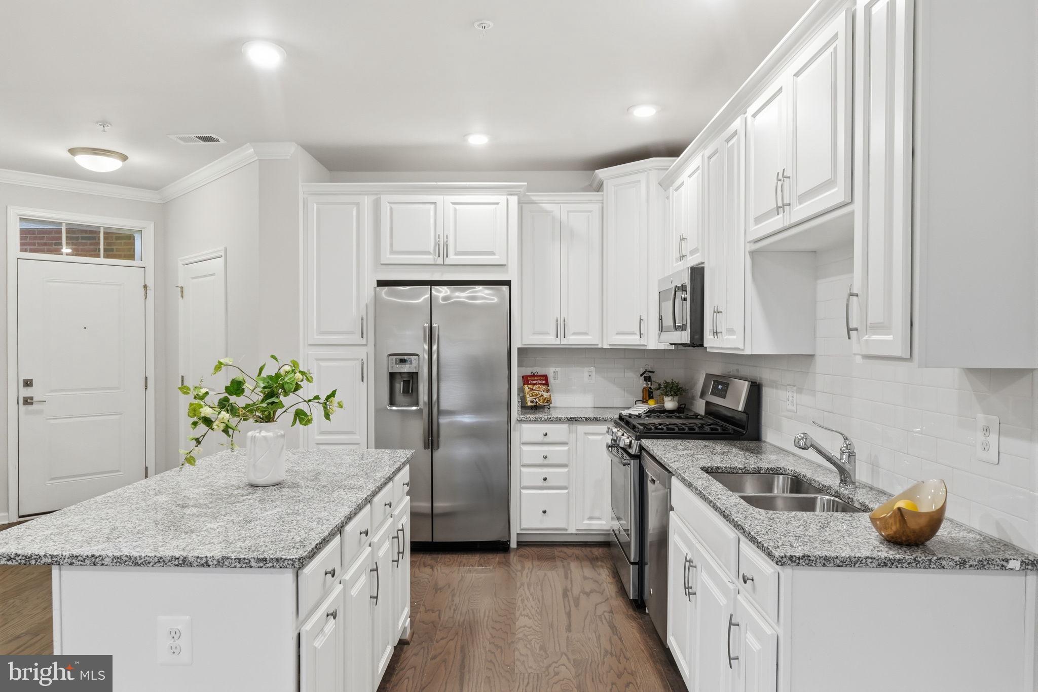23286 SOUTHDOWN MANOR TERRACE 108