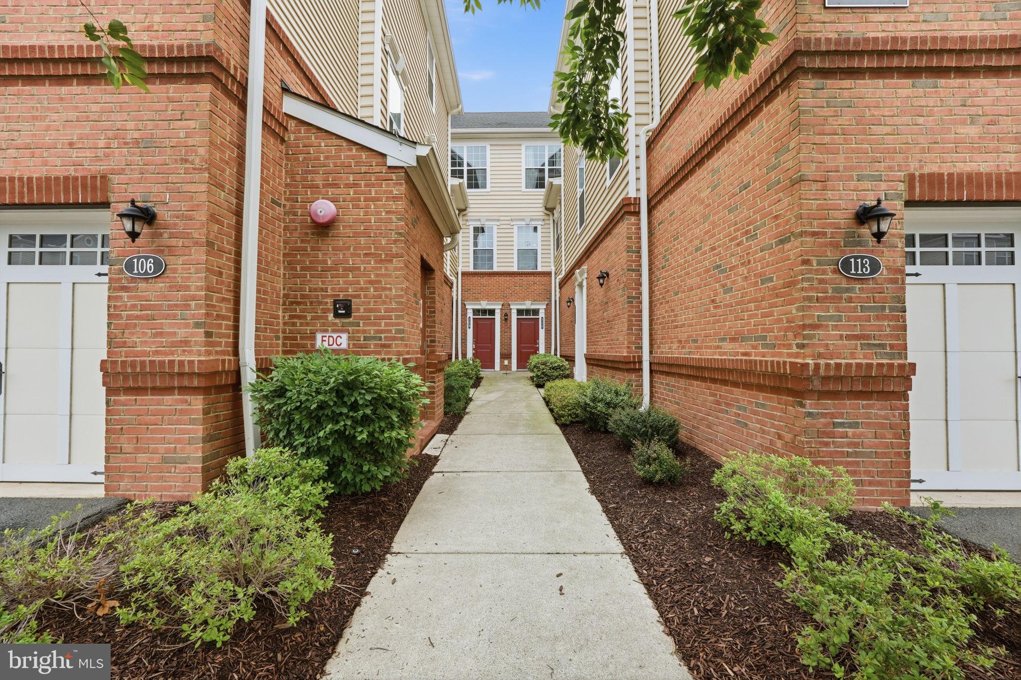 23286 SOUTHDOWN MANOR TERRACE 108