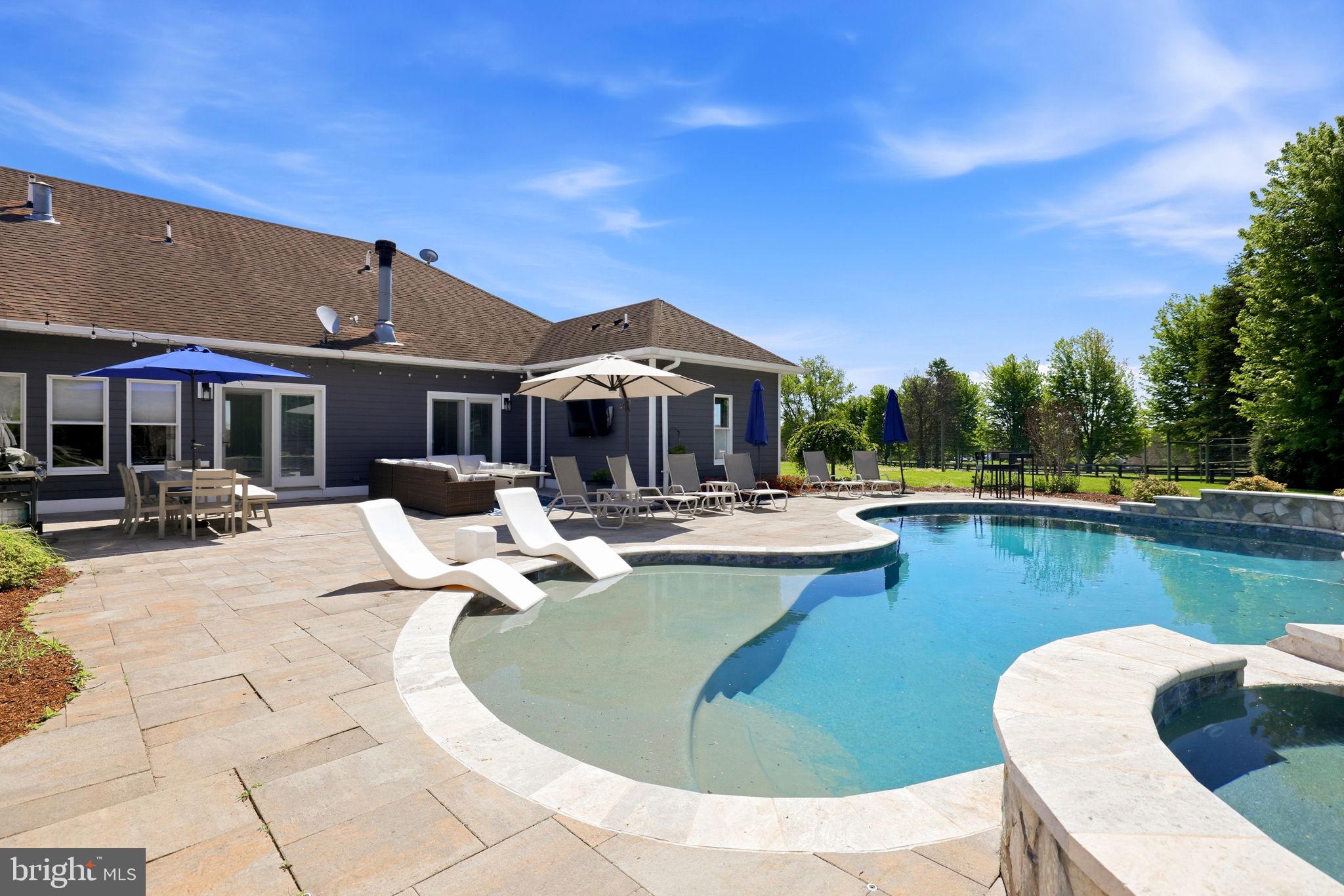 38593 DAYMONT LANE