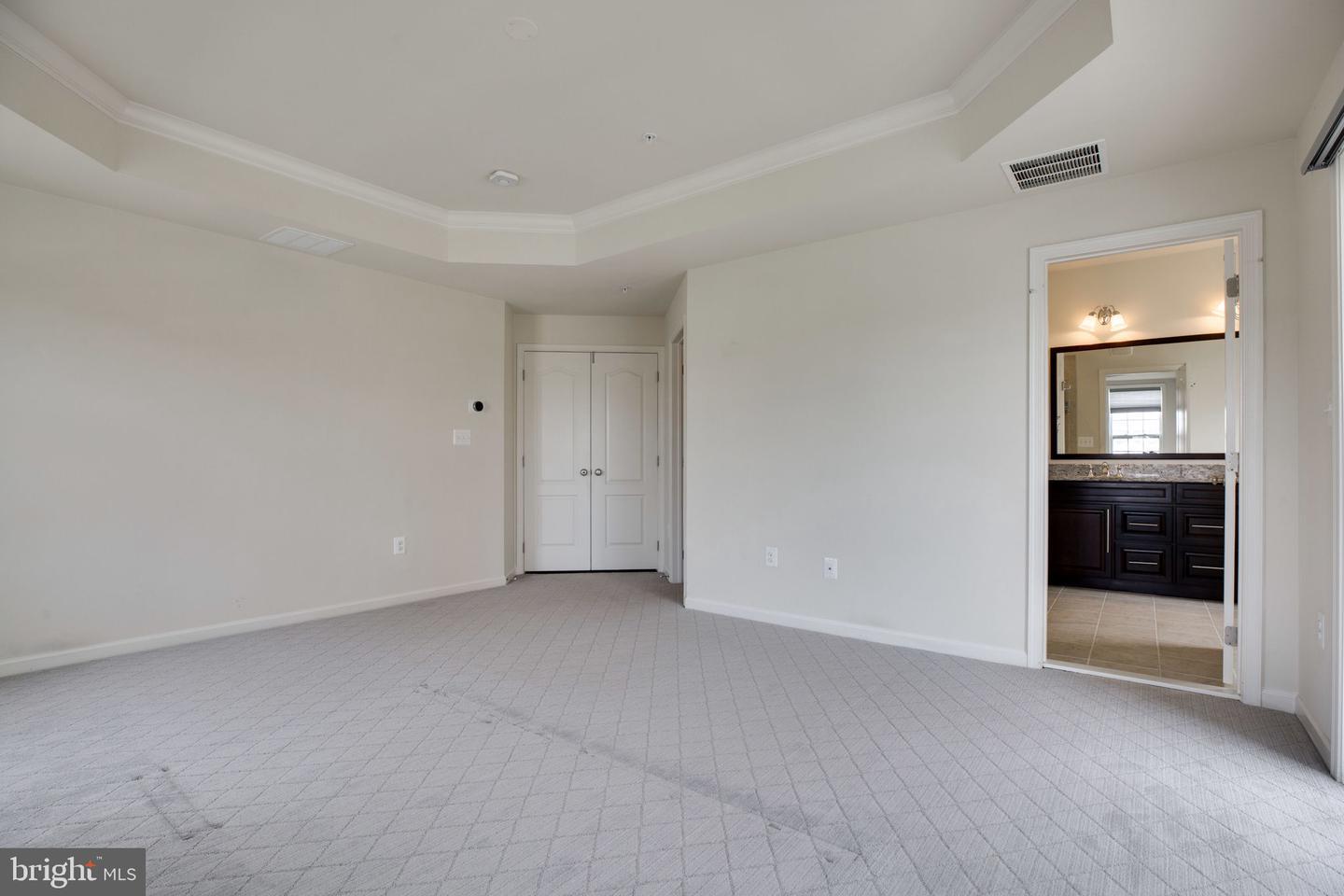 23473 LOGANS TERRACE