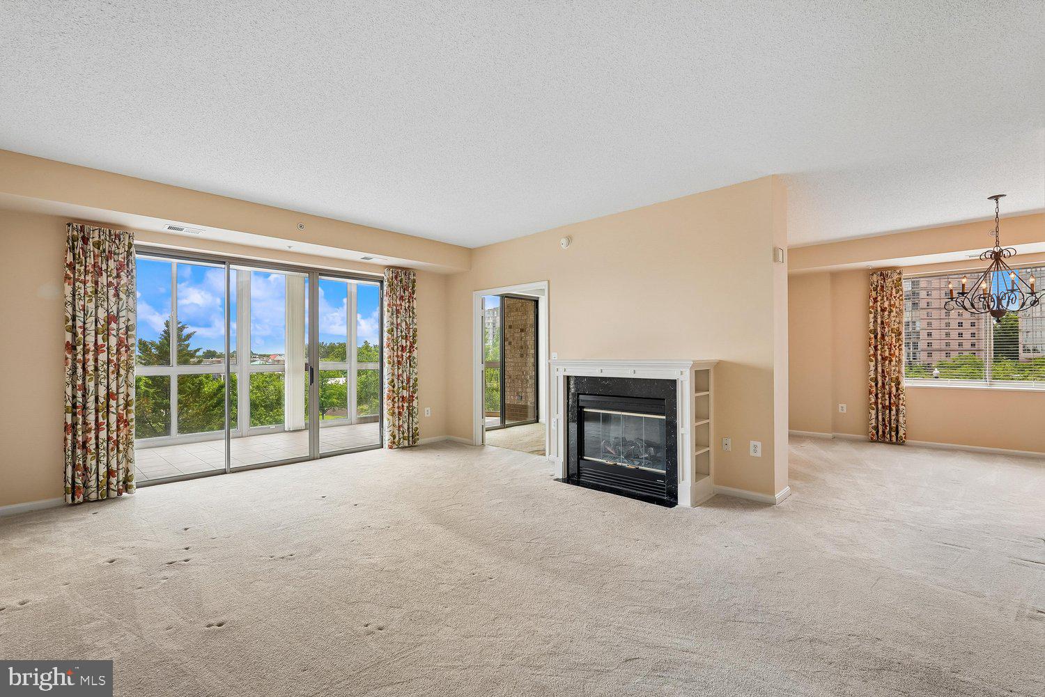 19355 CYPRESS RIDGE TERRACE 206