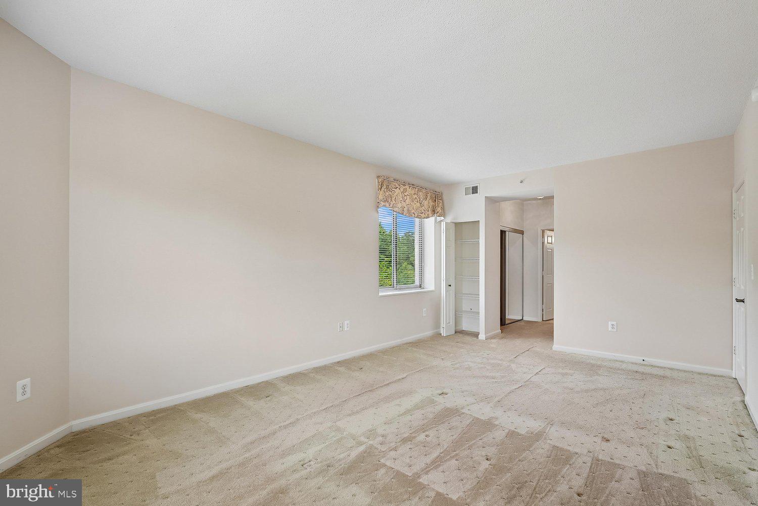 19355 CYPRESS RIDGE TERRACE 206