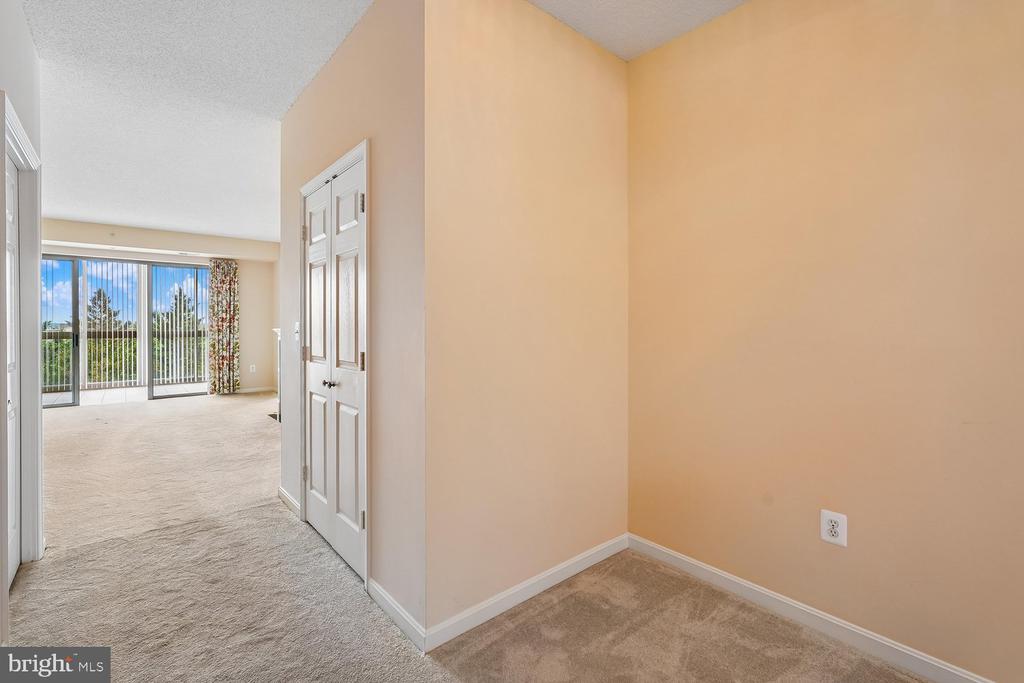 19355 CYPRESS RIDGE TERRACE 206