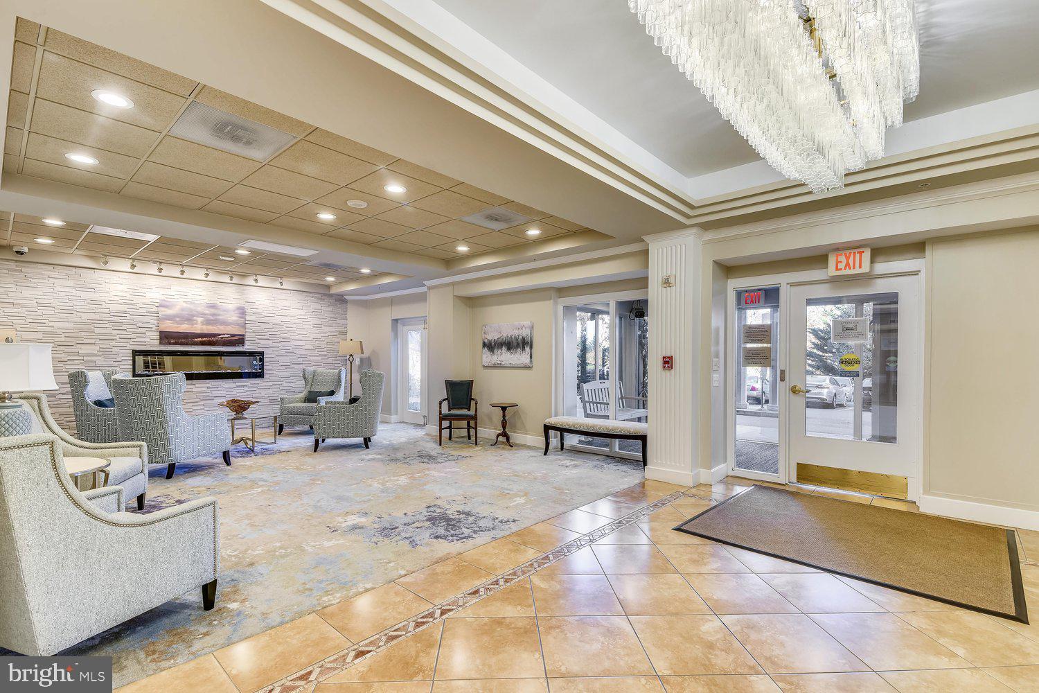 19355 CYPRESS RIDGE TERRACE 206
