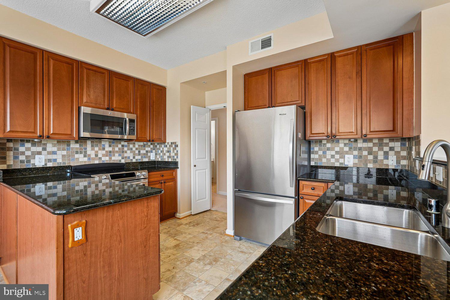 19355 CYPRESS RIDGE TERRACE 206