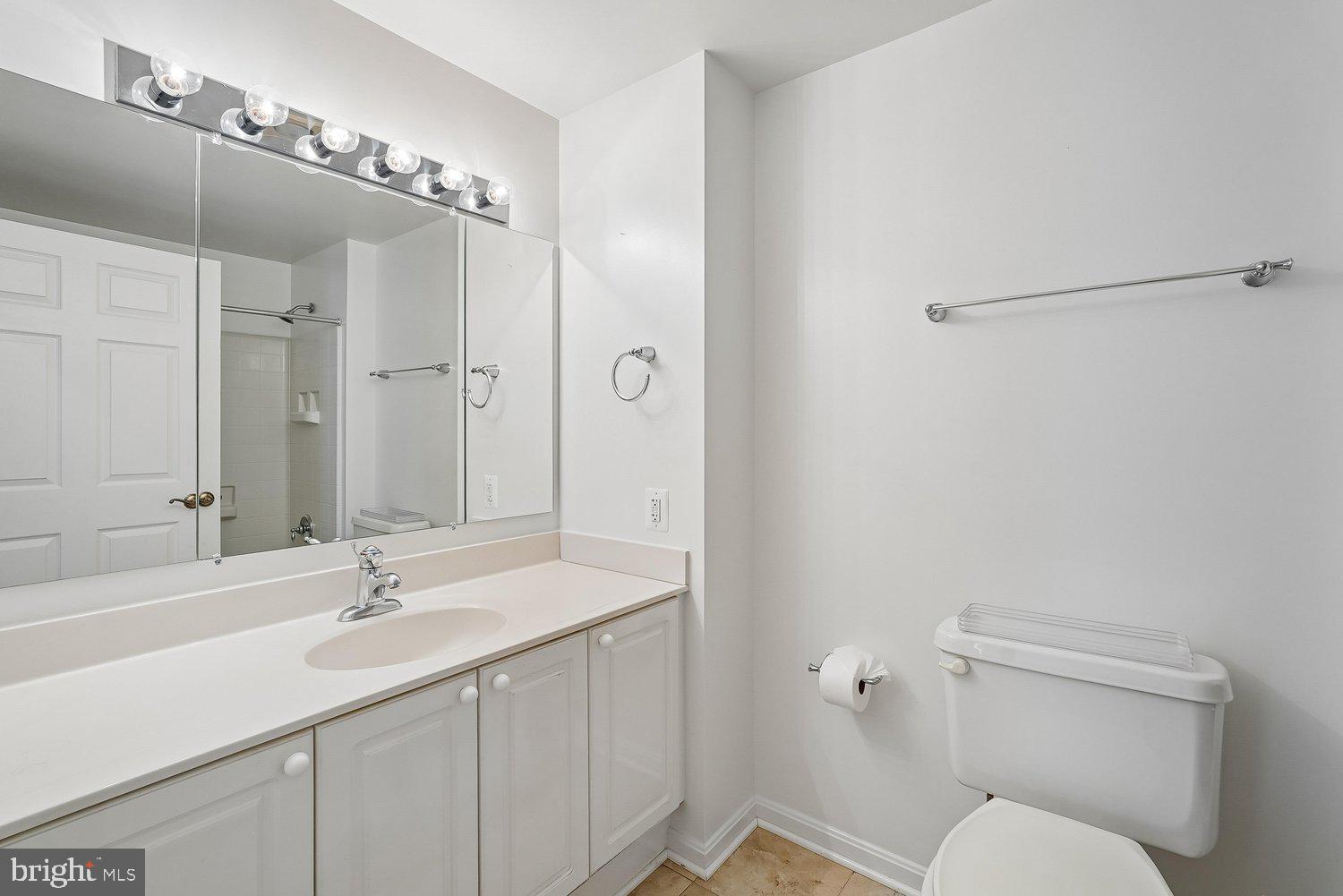 19355 CYPRESS RIDGE TERRACE 206