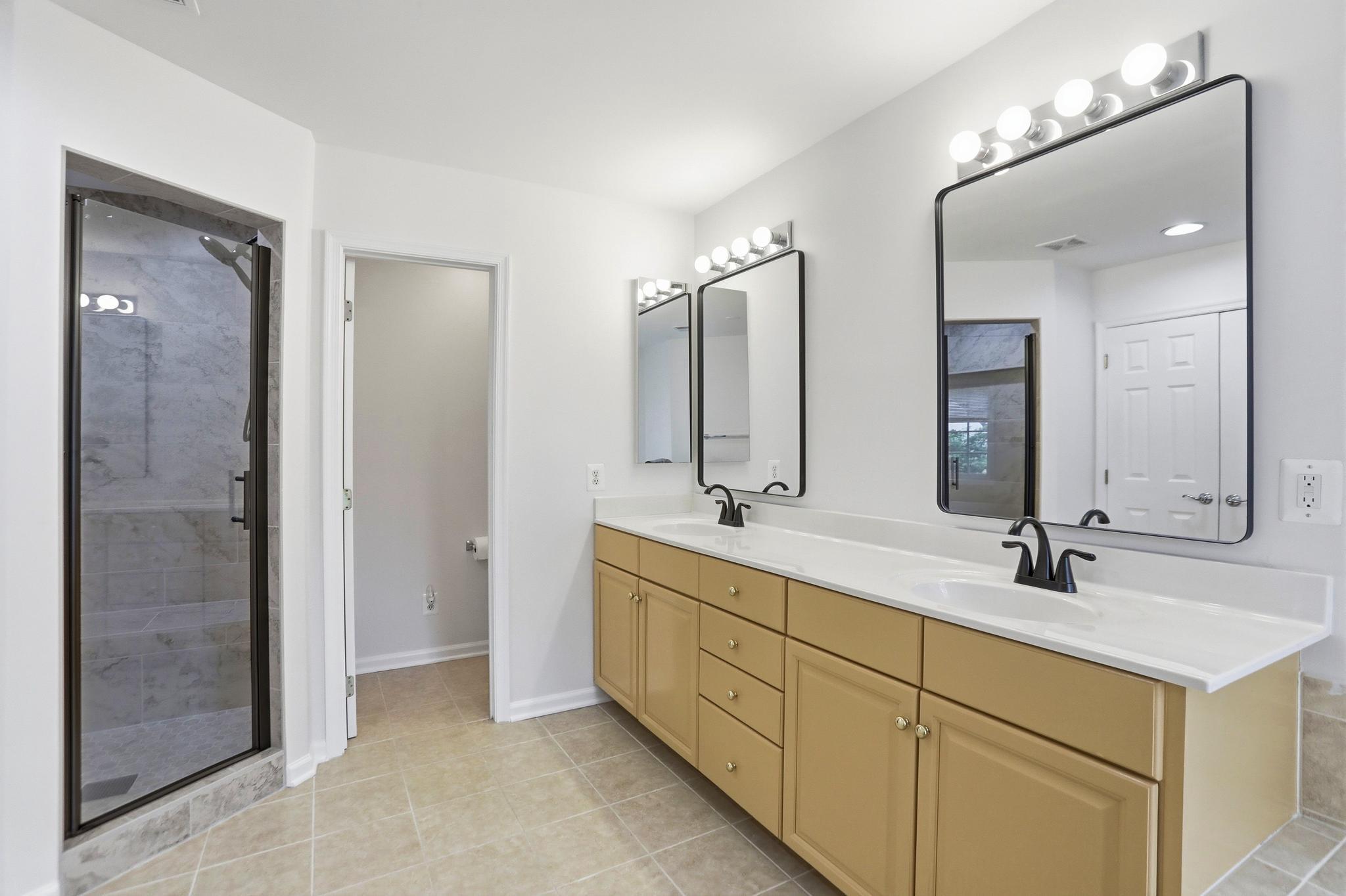 22938 GOLDENROD