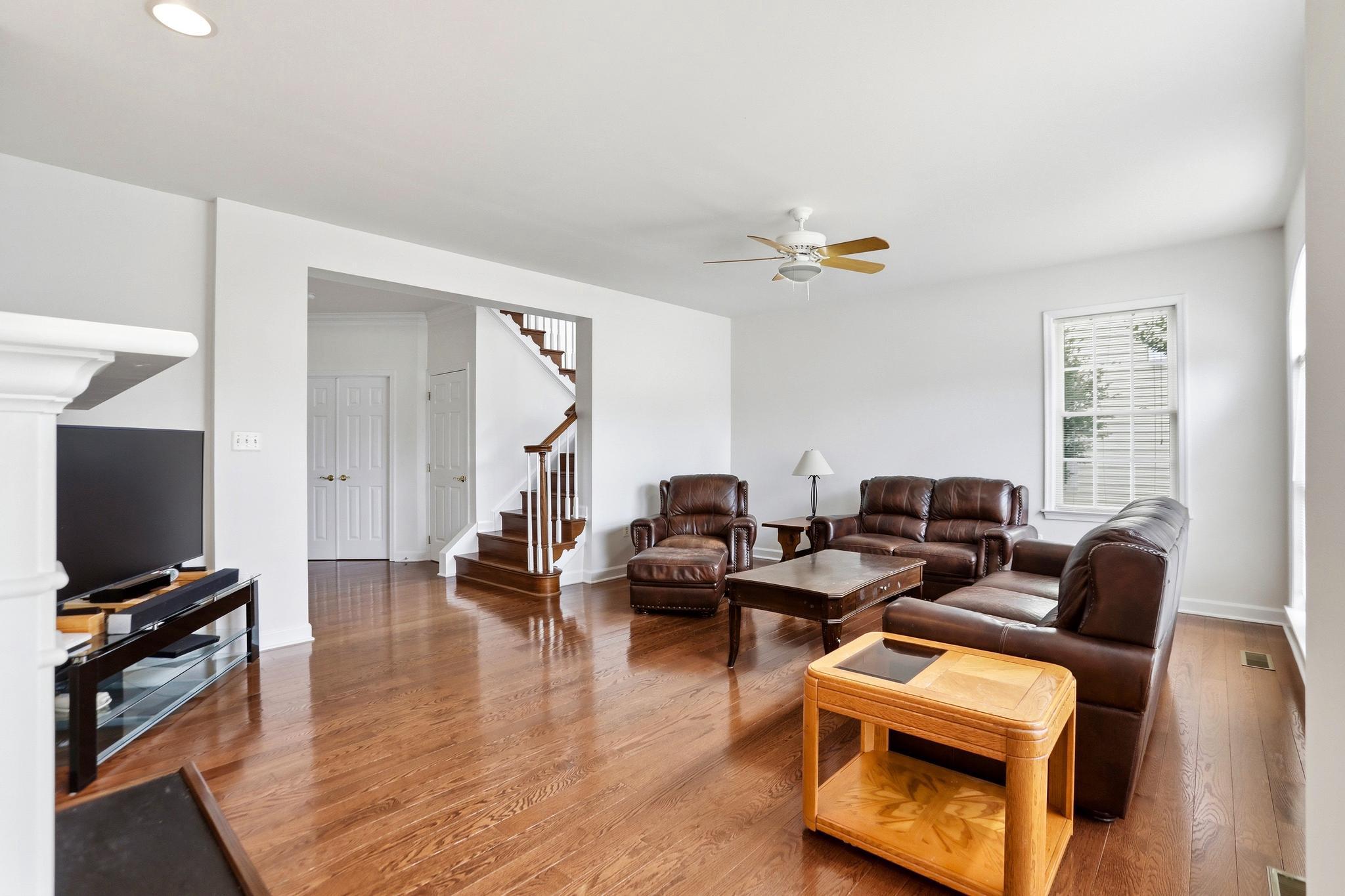 22938 GOLDENROD