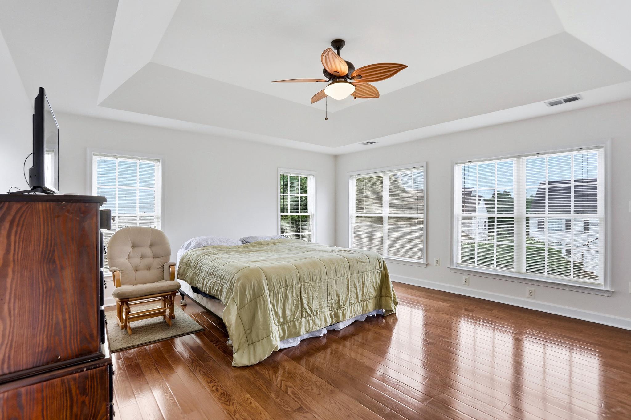 22938 GOLDENROD