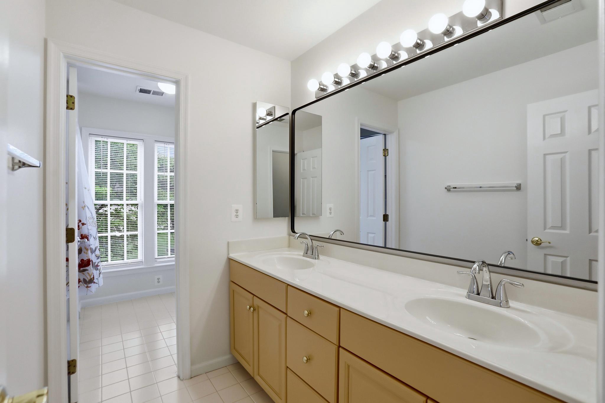 22938 GOLDENROD