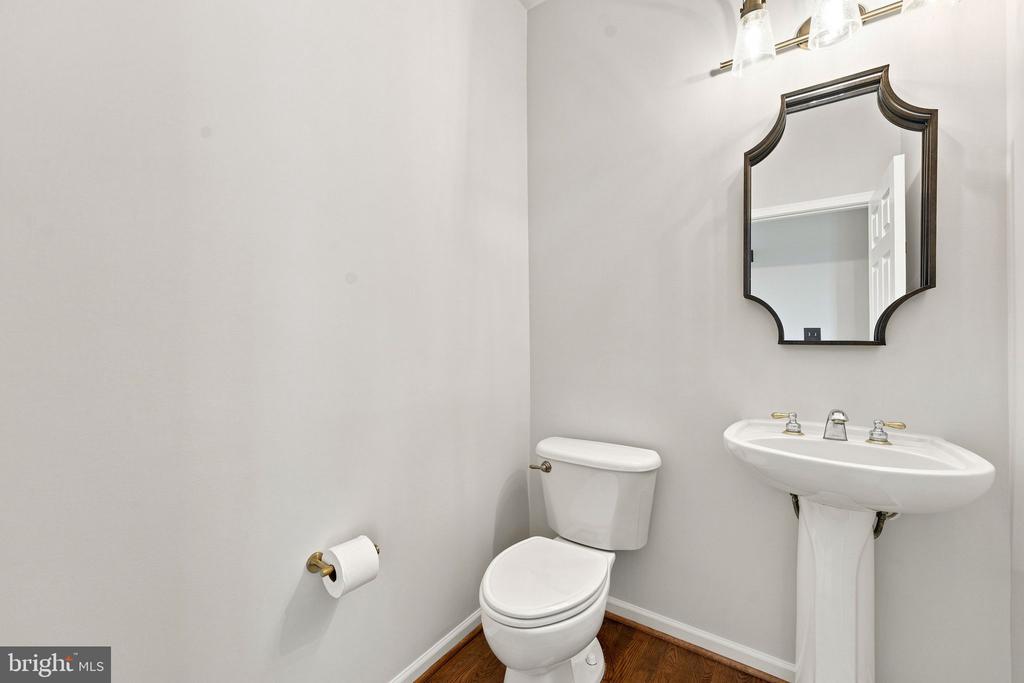 814 MAPLE FLATS TERRACE