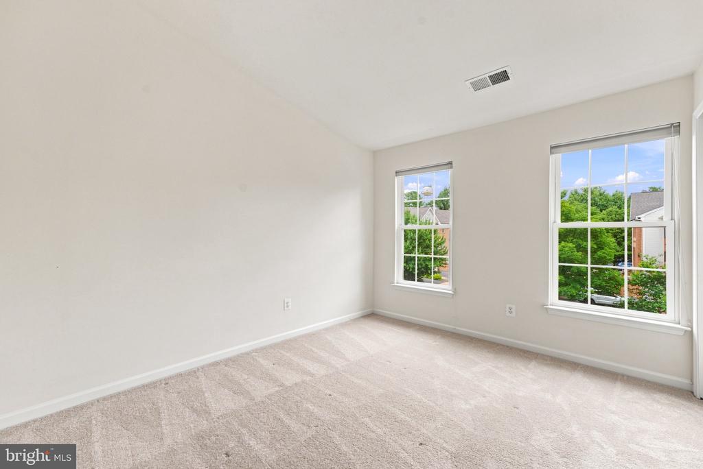814 MAPLE FLATS TERRACE