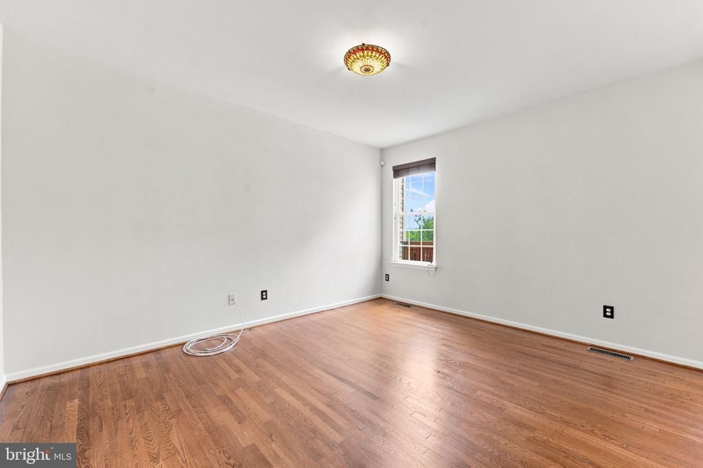 814 MAPLE FLATS TERRACE