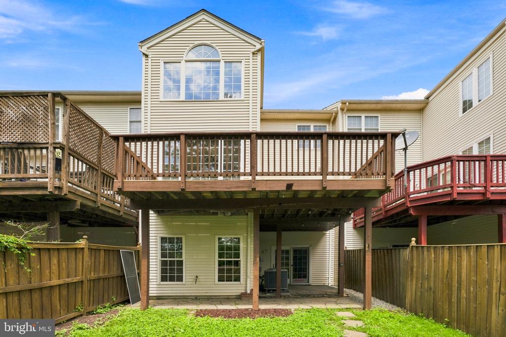 814 MAPLE FLATS TERRACE