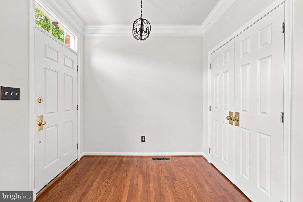 814 MAPLE FLATS TERRACE