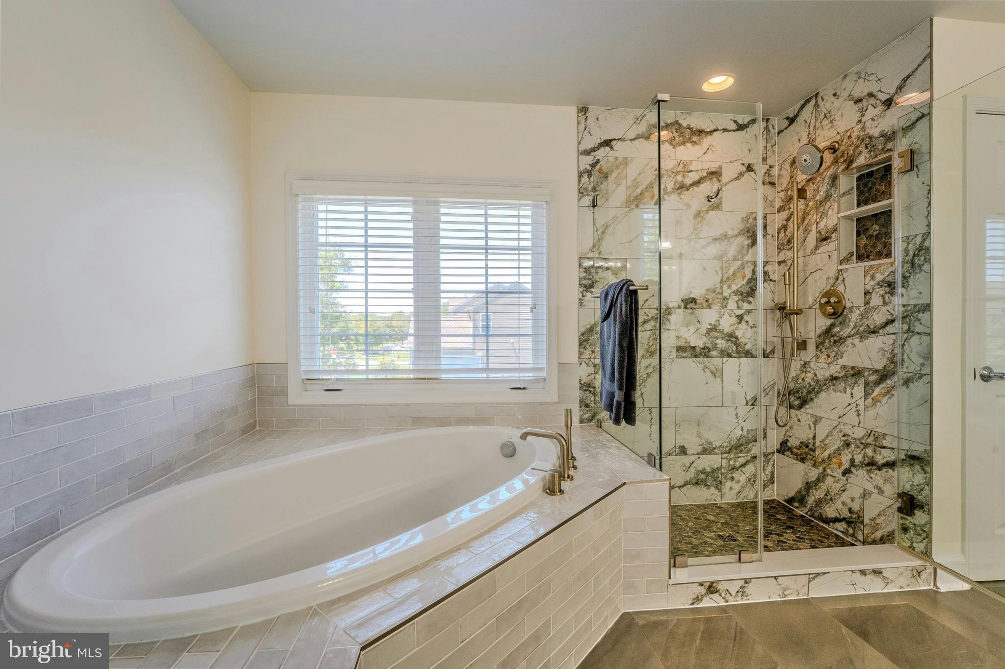 20950 HIGHLAND CREEK DRIVE