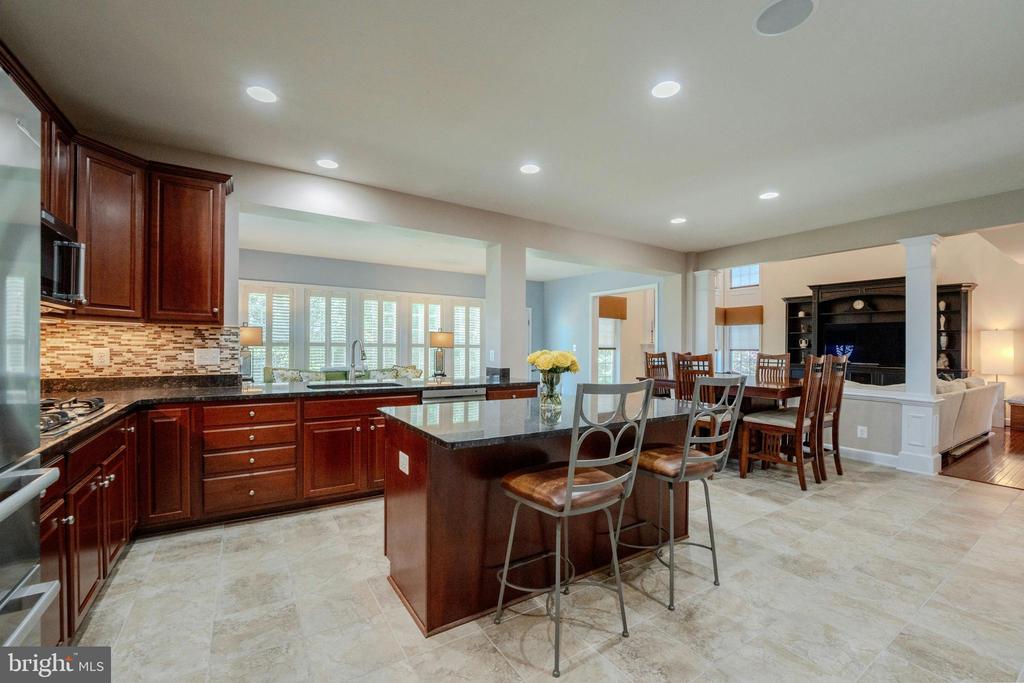 20950 HIGHLAND CREEK DRIVE