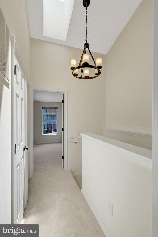 45275 GABLE SQUARE