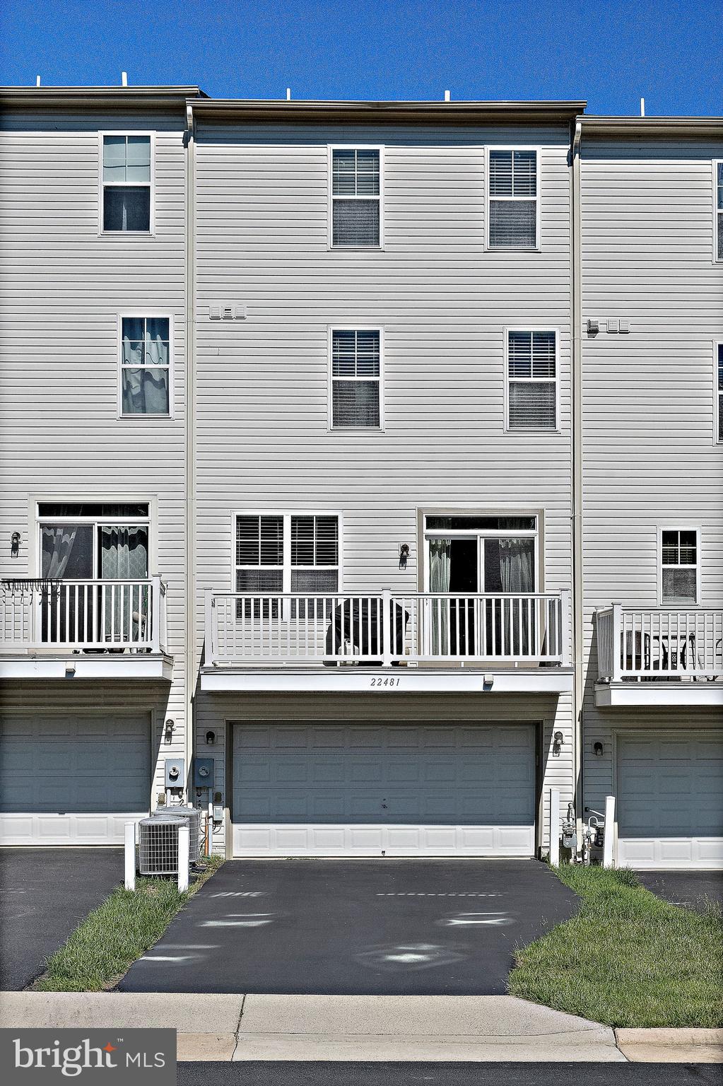 22481 VERDE GATE