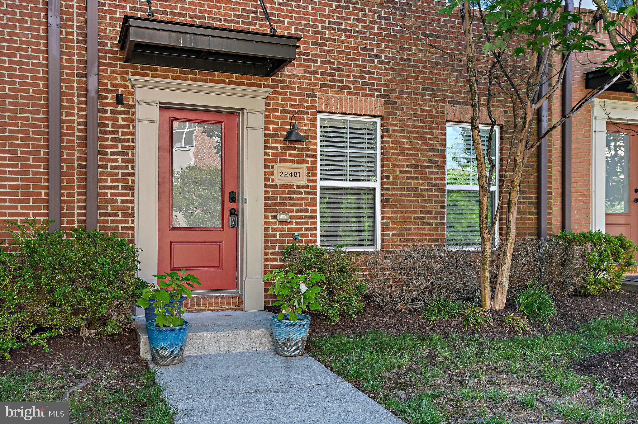 22481 VERDE GATE