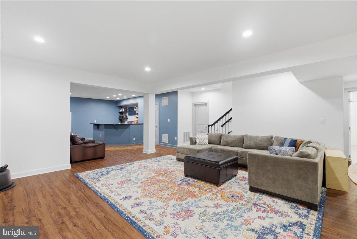 42414 PINE FOREST DRIVE