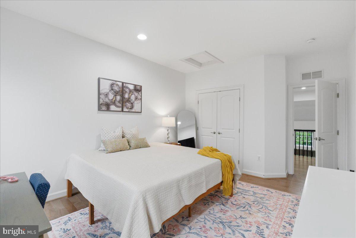 42414 PINE FOREST DRIVE