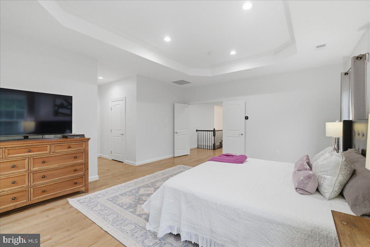 42414 PINE FOREST DRIVE