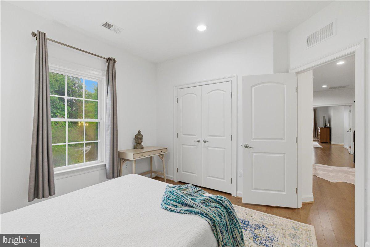 42414 PINE FOREST DRIVE