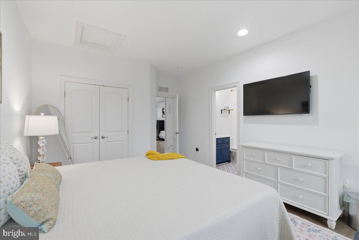 42414 PINE FOREST DRIVE