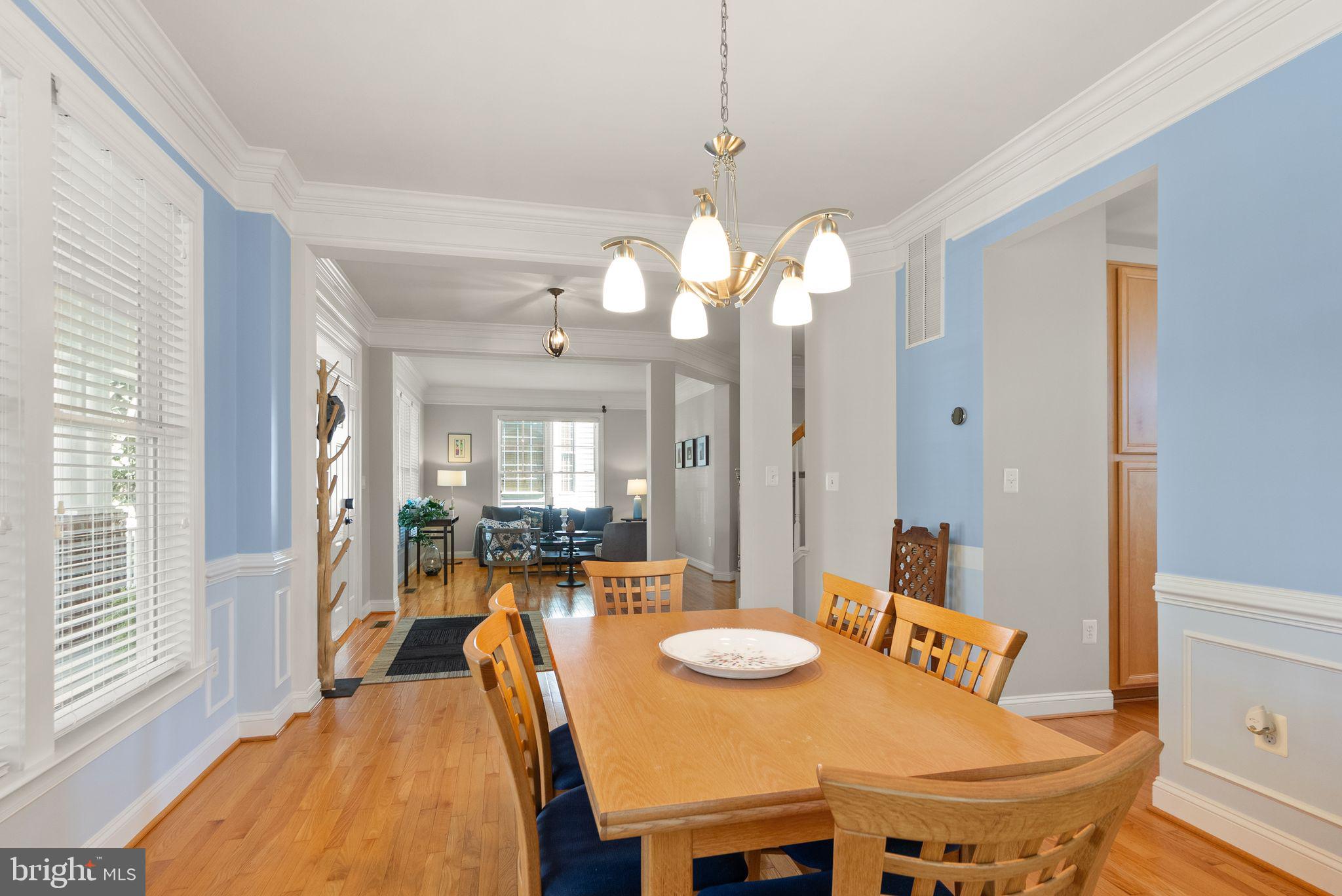 612 GREYSANDS LANE