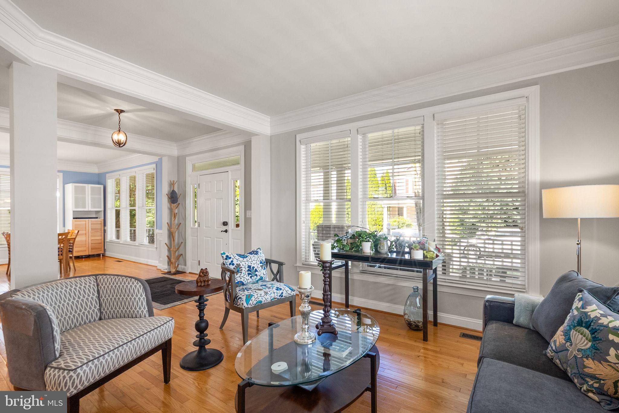 612 GREYSANDS LANE