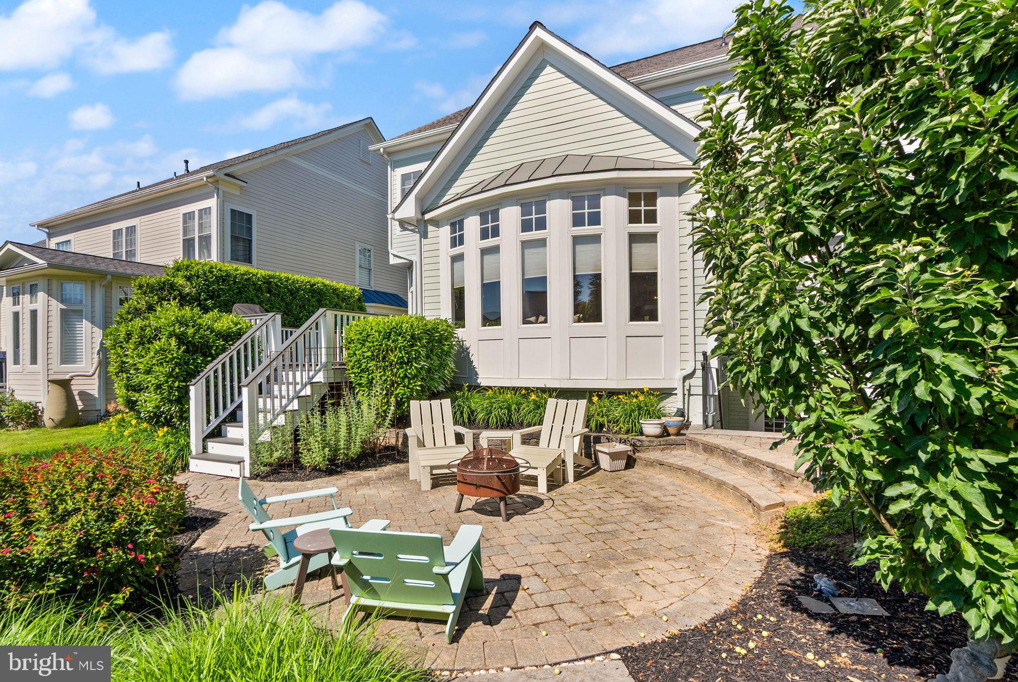 612 GREYSANDS LANE