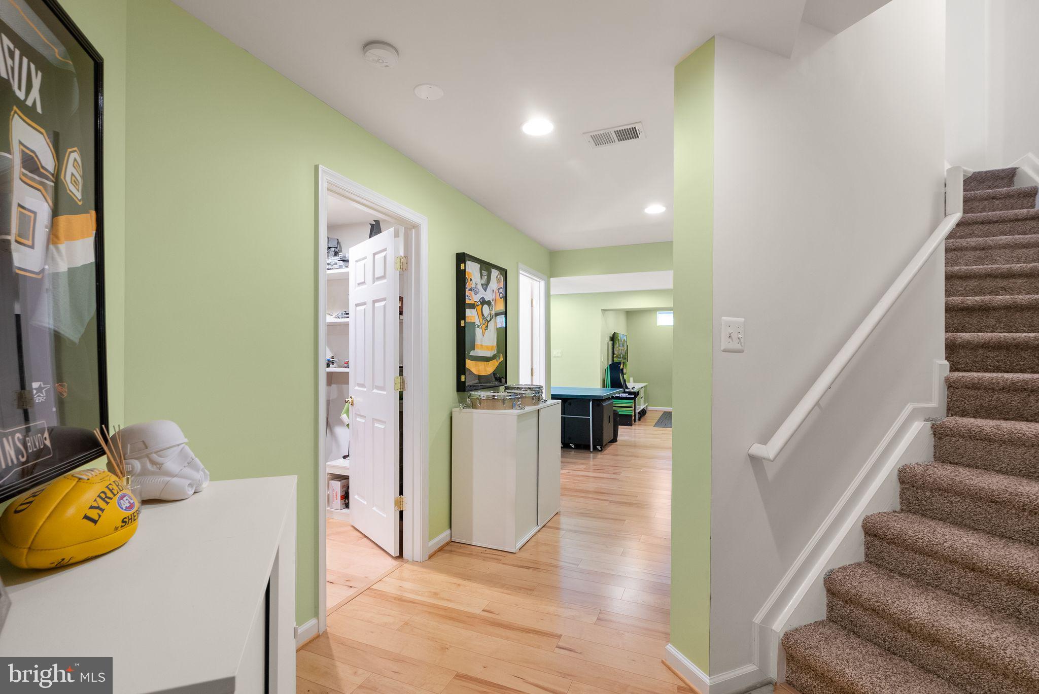 612 GREYSANDS LANE