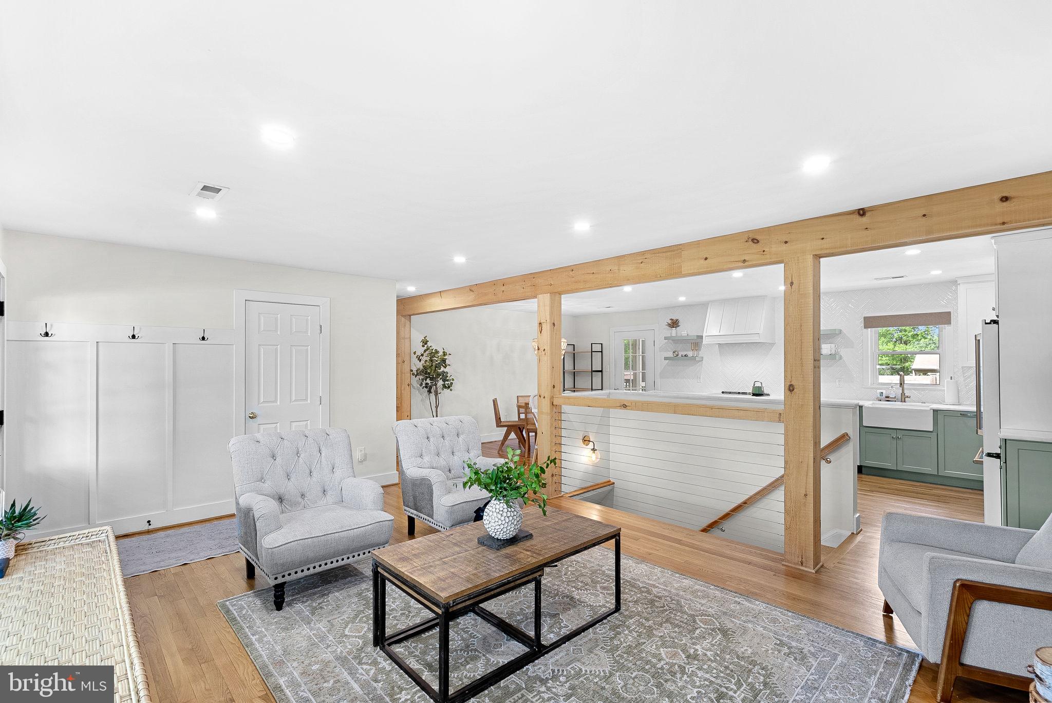 10 HAMILTON TERRACE DRIVE